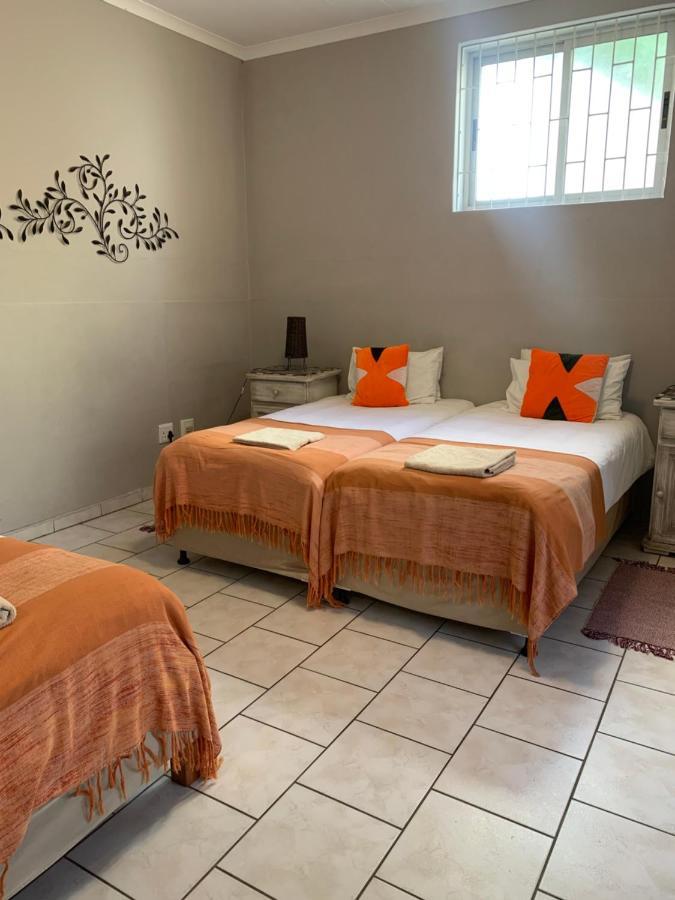 Hotel Pension Casa Africana 빈트후크 외부 사진