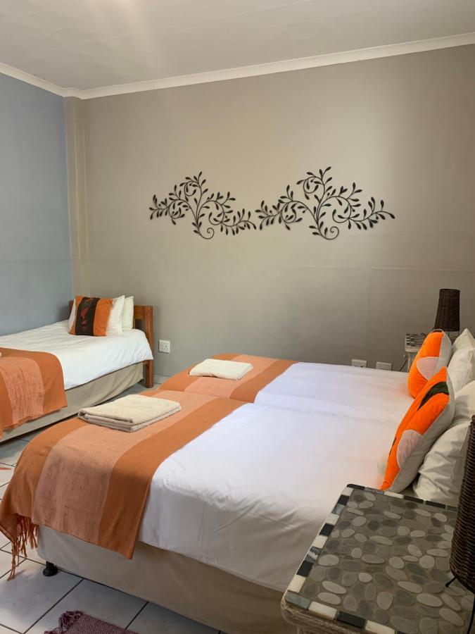 Hotel Pension Casa Africana 빈트후크 외부 사진