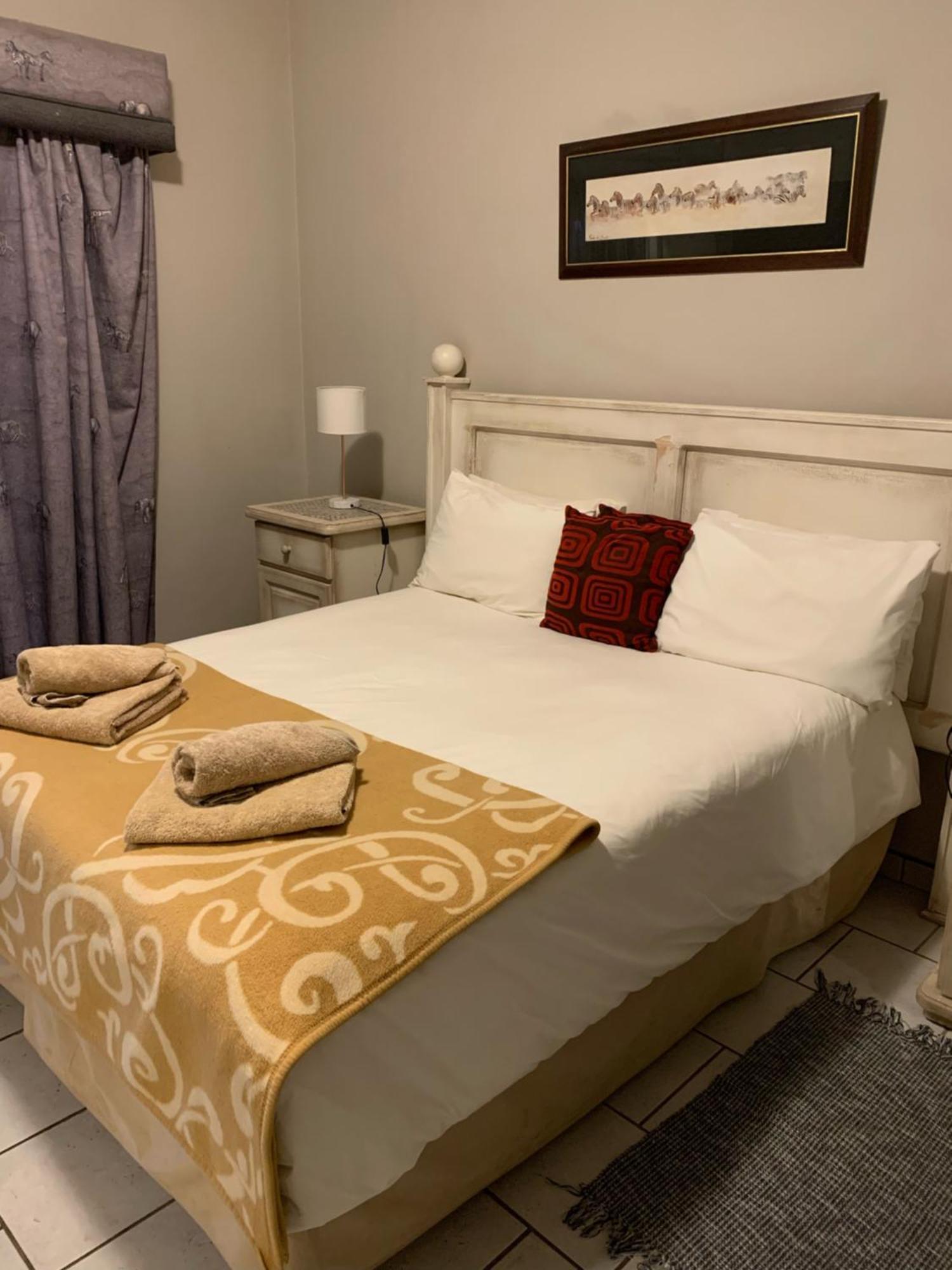 Hotel Pension Casa Africana 빈트후크 외부 사진